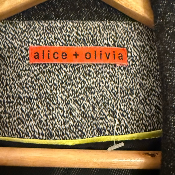 Alice + Olivia Black and Gray Trench Coat - Picture 3 of 5